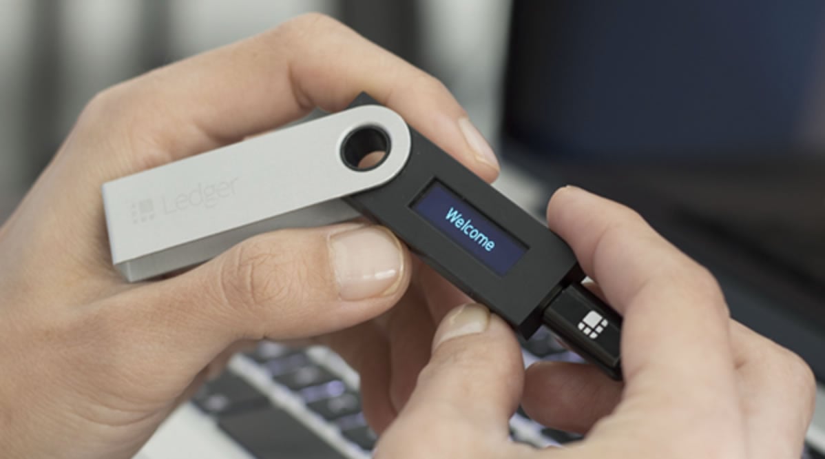 Ledger Nano S - one of the best hardware crypto wallets