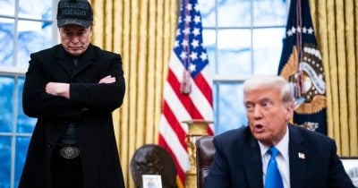 bcda63ce-3b8f-4214-bbb4-1ab237d0e27c.jpg Tesla shares tumble as Trump-Musk bromance collapses days after farewell