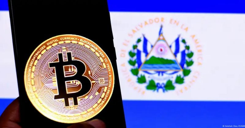 El Salvador allows Bitcoin banking services