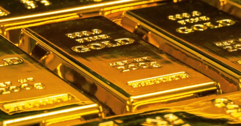 Spot gold price reaches new all-time high above ,700