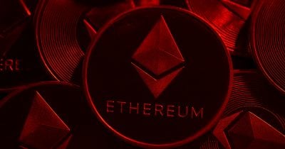Ethereum fällt 9% in 8 Stunden, da Liquidationen $670M lang auslöschen - CryptoBriefing | Related Crypto Article