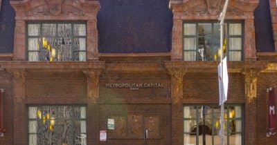 芝加哥大都会资本银行成为2026年首家倒闭的银行 - BitRSS | Related Crypto Article