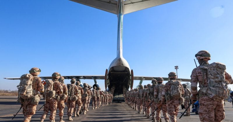 Iran warns of ferocious response to any US military action