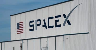 SpaceX may cut Robinhood and SoFi from IPO as E*Trade leads talks