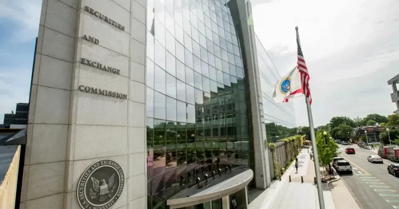 White House reviews SEC plan to end gag rule on settlements