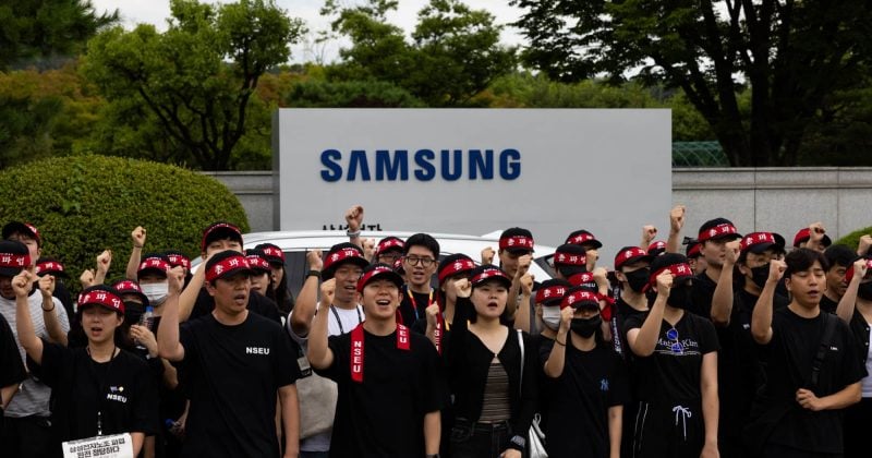 Samsung and labor union resume negotiations to avert massive strike
