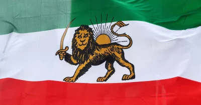 Trump warns Iran to accept peace deal or face dire consequences