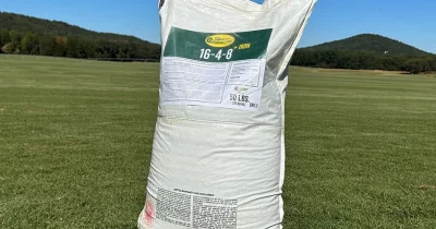 Fertilizer prices surge 44% amid Iran war, raising food price concerns