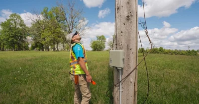AT&T bets big on fiber and technicians as AI reshapes the American workforce