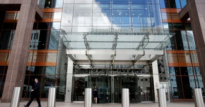 Morgan Stanley mandates separate phones for bankers on China trips