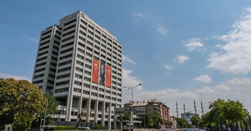 Turkey liquidates nearly all US Treasuries to defend lira amid Iran war fallout