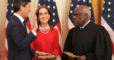 Trump hosts White House ceremony for new Fed Chairman Warsh