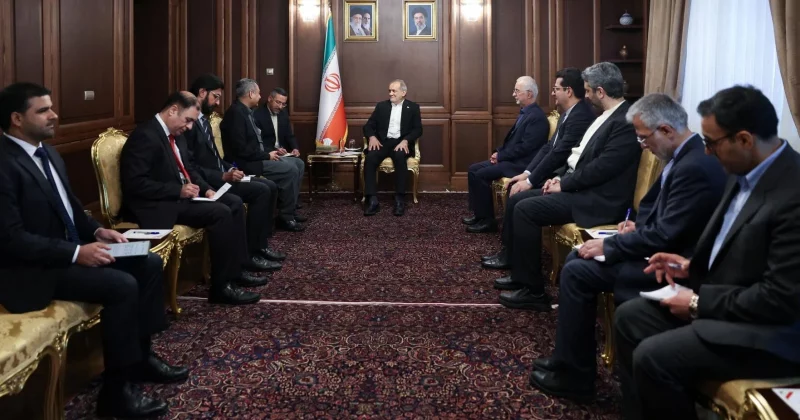 Iran confirms Qatar-hosted talks to end US-Iran war, with Pakistan serving as lead mediator