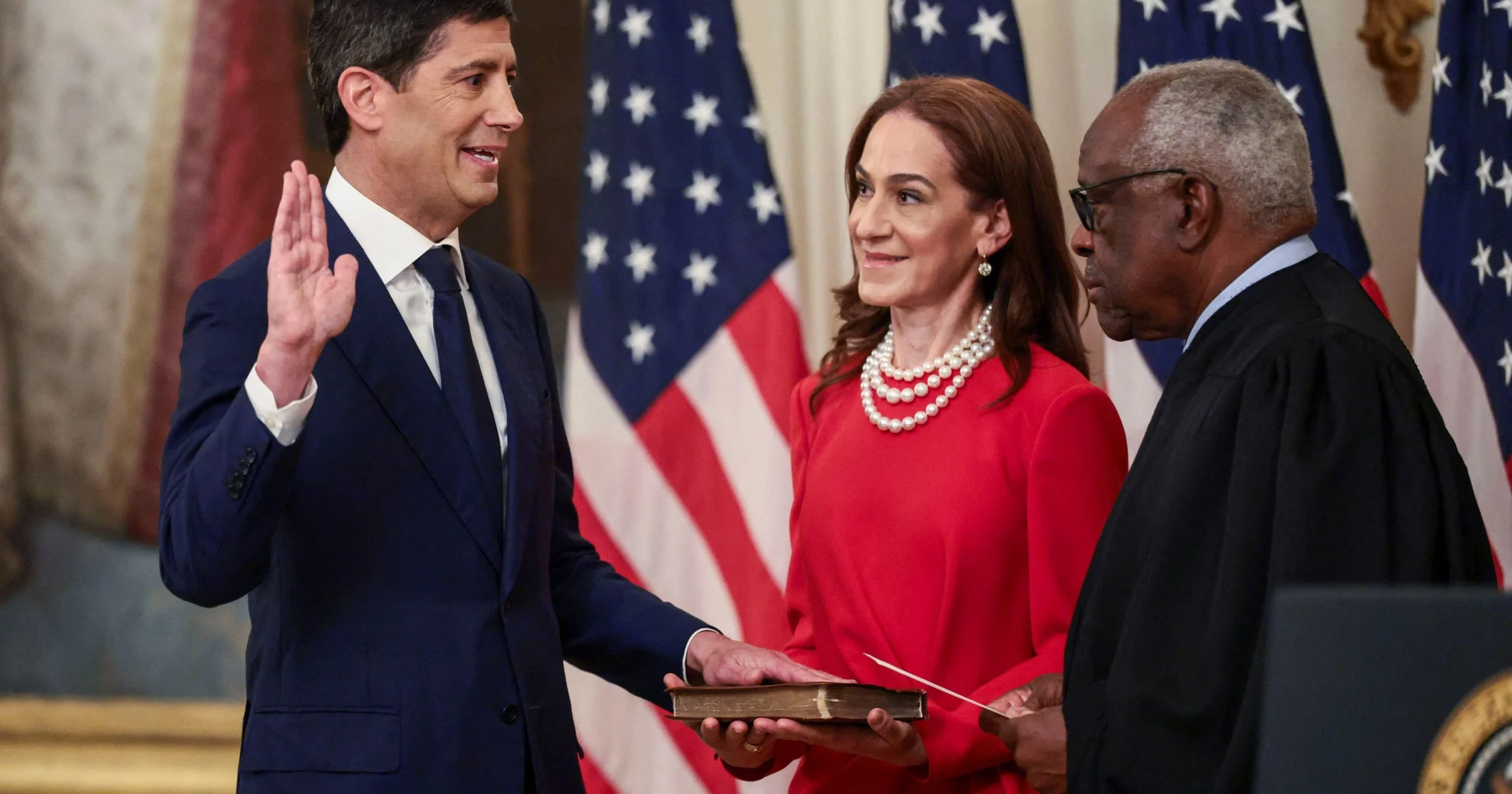 Federal Reserve swears in Kevin Warsh as chair amid rising inflation and crypto uncertainty