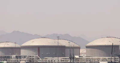 Oil rises over 2% as US strikes in Iran dampen peace deal hopes