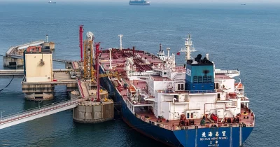 China’s industrial profits surge 24.7% in April amid AI demand and oil prices