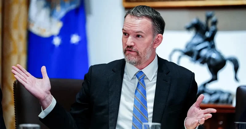 US to maintain tariffs on USMCA countries, Greer says