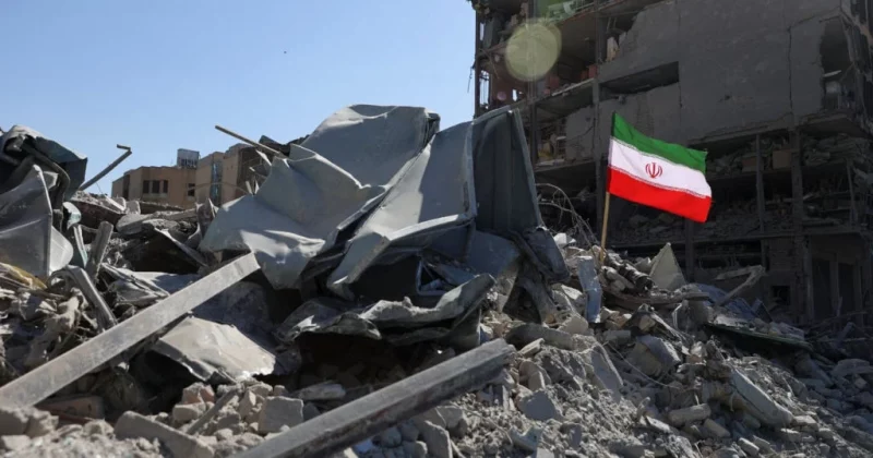 US forces shoot down Iranian drones, conduct strikes in southern Iran as Bitcoin drops below $77K