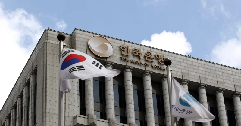 Bank of Korea chief says AI boom offsets Iran war impact on economy