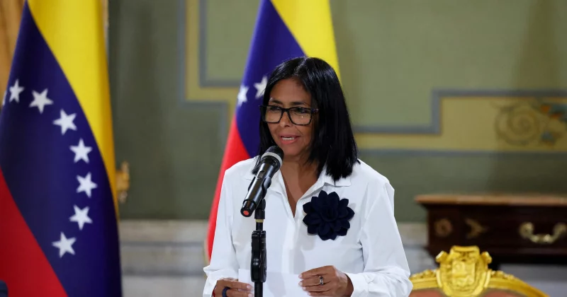 Trump administration directs prosecutors to halt Venezuela probes
