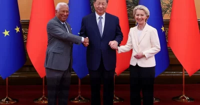 European Union warns trade relationship with China is unsustainable as deficit hits €1 billion per day
