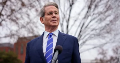 Scott Bessent warns of US manufacturing vulnerabilities at Reagan Forum, ties strategy to Bitcoin reserve