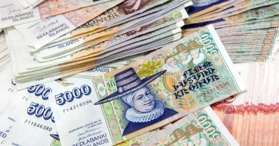 Iceland Finance Ministry says costs of own currency outweigh benefits