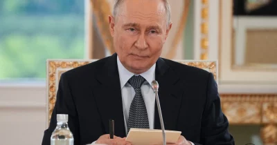 Putin confirms talks with US on potential military operation in Cuba, raising geopolitical risk for markets