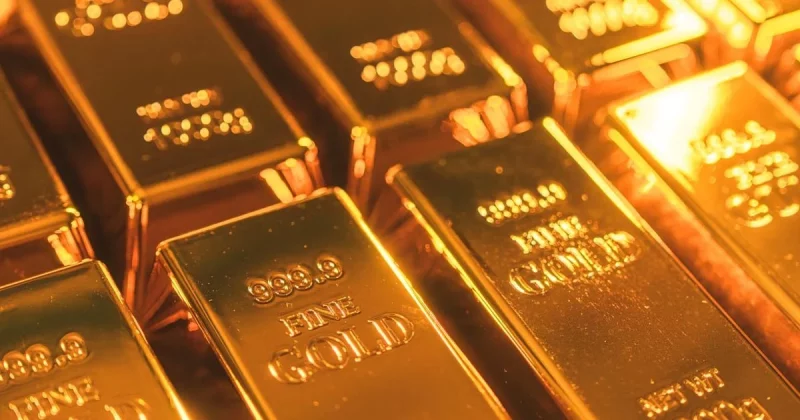 Spot gold extends losses, falls over 3% to $4,336 per ounce as strong jobs data rattles markets