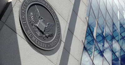 China Securities Regulatory Commission urges fund managers to support innovation, warns against speculation