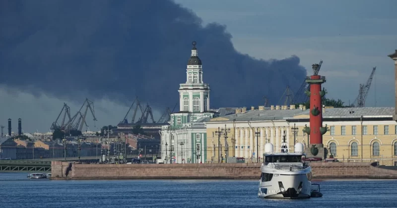 Ukrainian drones strike St Petersburg during SPIEF 2026, sending smoke plume over Russia’s flagship economic forum