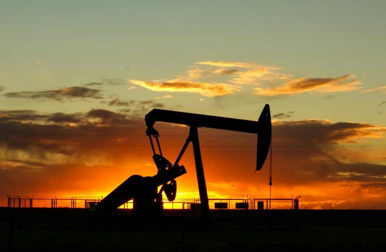 US crude stocks fall 9.1M barrels, exceeding forecasted draw