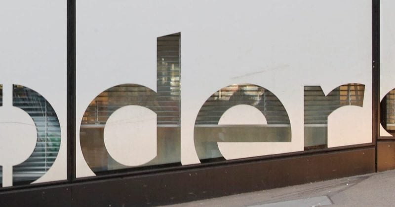 Schroders loads up on Italian government bonds while ditching Treasuries and Bunds