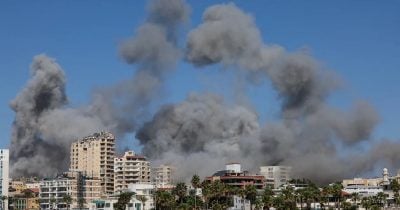 Israeli airstrikes in Lebanon cause mass displacement in Tyre