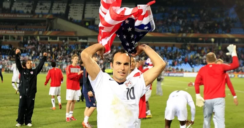 Landon Donovan urges US to seize opportunity as World Cup co-host