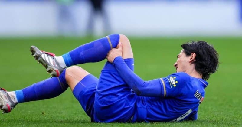 Japan’s Takumi Minamino joins World Cup campaign as mentor after ACL injury sidelines him from playing