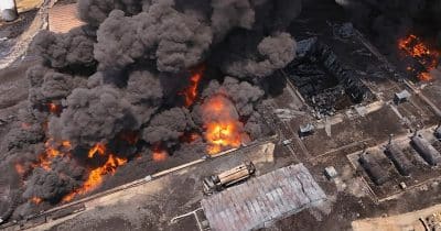 Iran warns Gulf states of infrastructure strikes unless they expel US forces, pushing Bitcoin into geopolitical spotlight