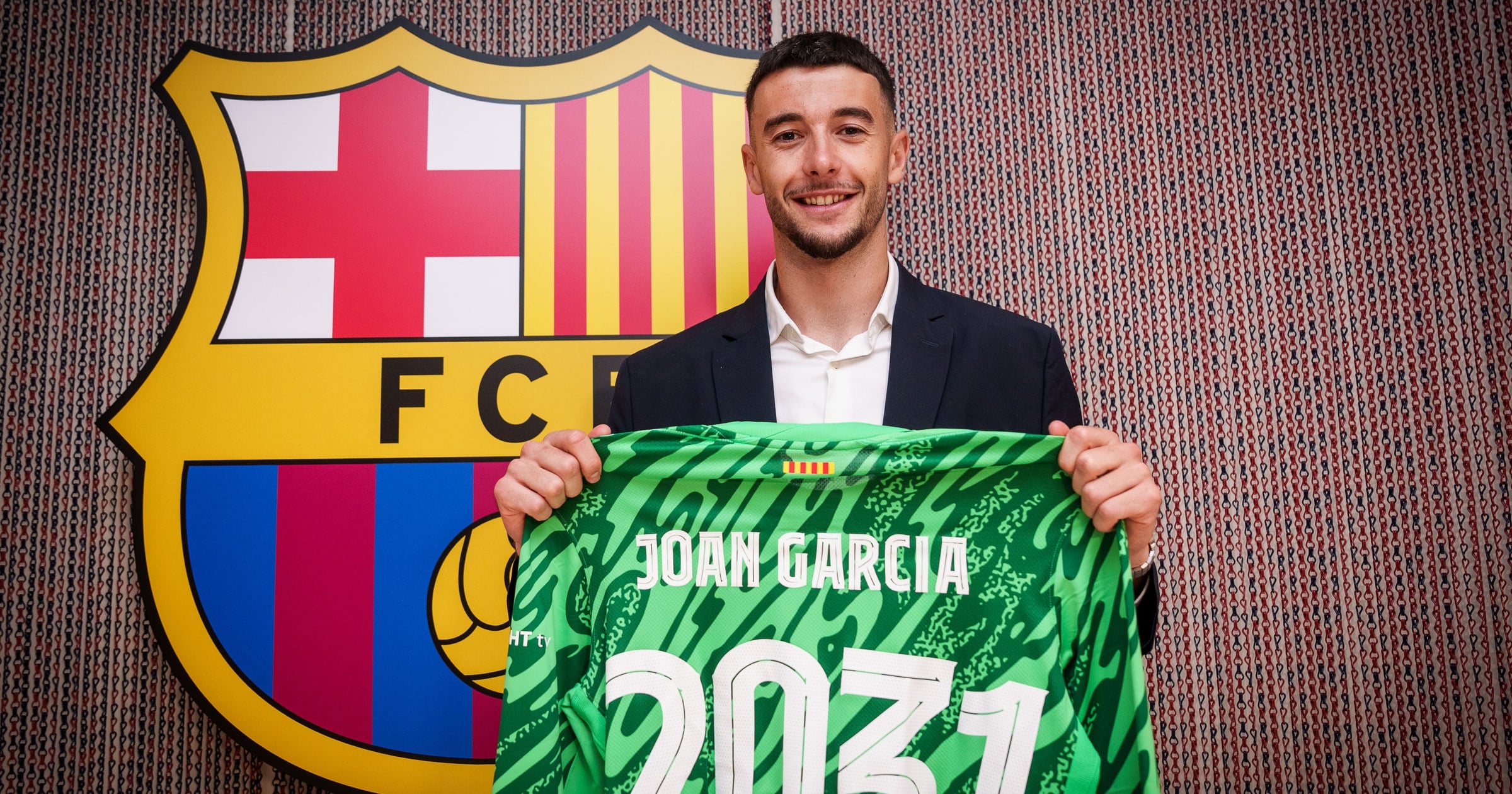 Barcelona signs goalkeeper Joan García from RCD Espanyol in historic cross-city transfer