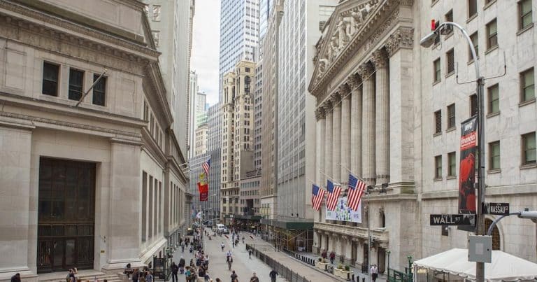 US household wealth rises at slowest pace in a year as stocks drag on balance sheets