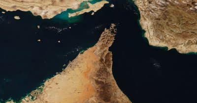 Trump says Iran settlement will open Strait of Hormuz, signaling relief for oil and crypto markets