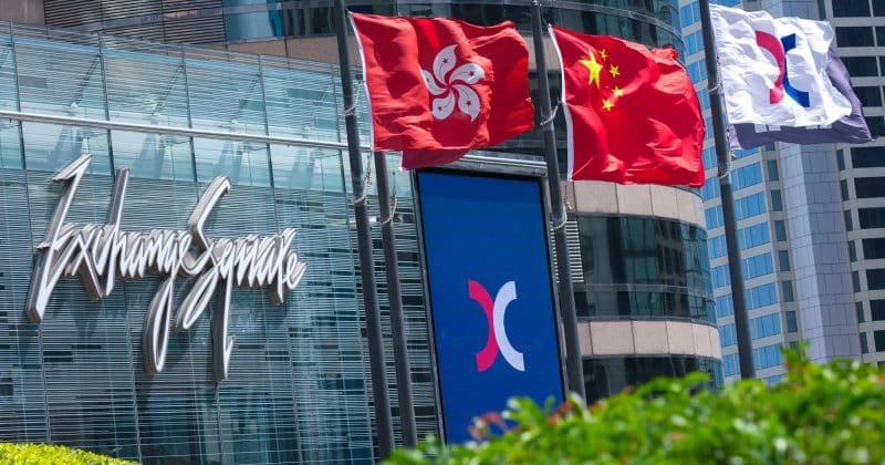 Chinese authorities raise concerns over Hong Kong bank access for mainland investors