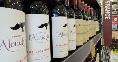 Trump warns France to repeal tech tax or face 100% wine tariffs
