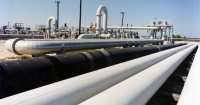 US oil reserve hits 43-year low as Trump aims to tame gas prices