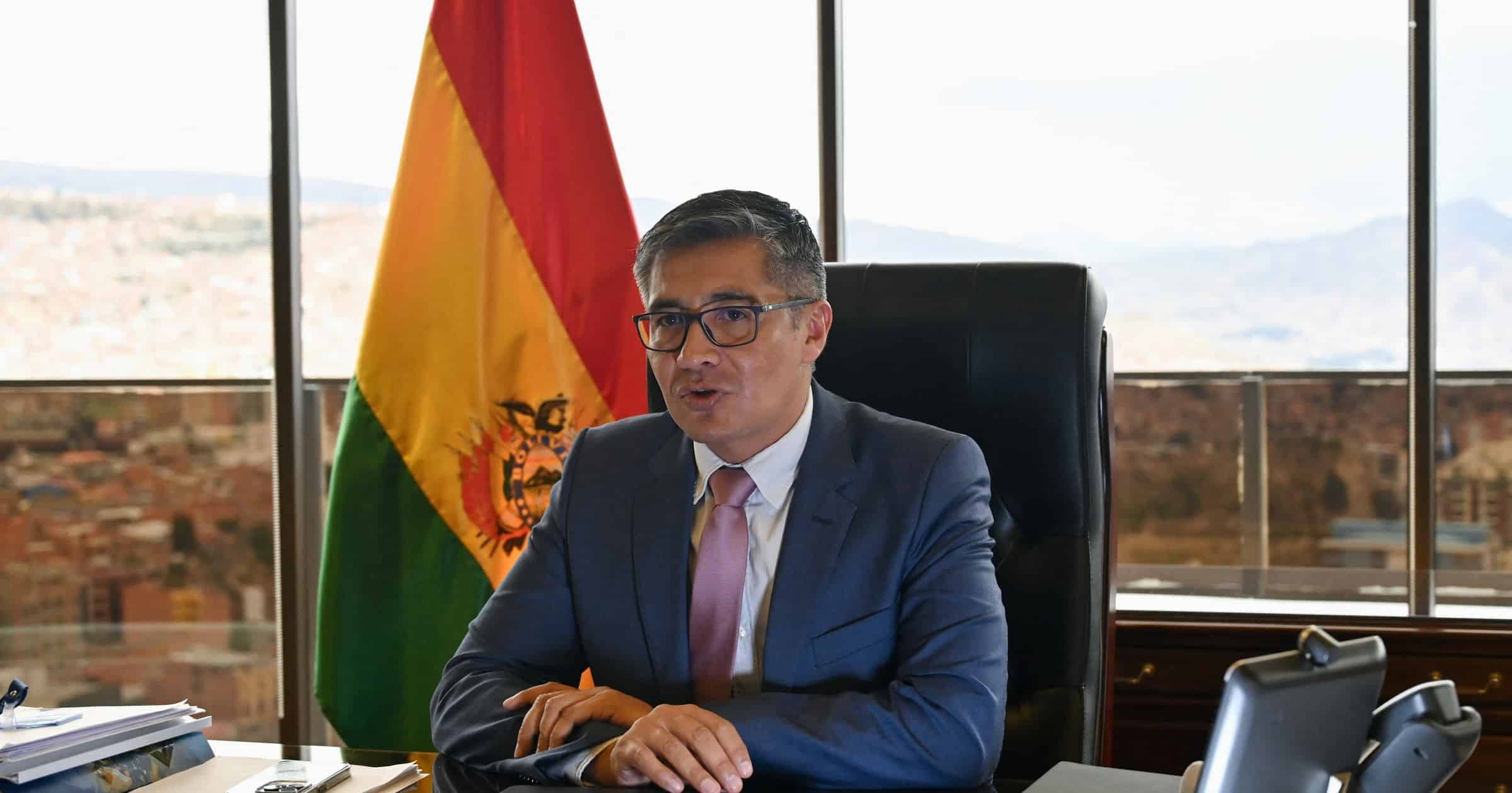 Bolivia nears agreement on IMF financing after dollar peg shift