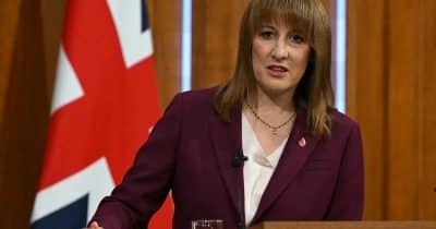 Rachel Reeves unveils plans to reduce UK’s reliance on bond markets