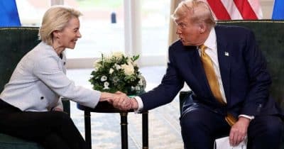 EU lawmakers approve trade deal with US to avert tariff conflict