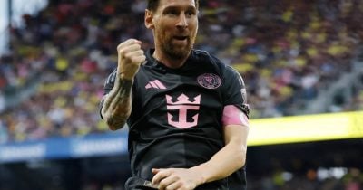 Messi scores hat-trick in World Cup opener, boosts Golden Boot prospects