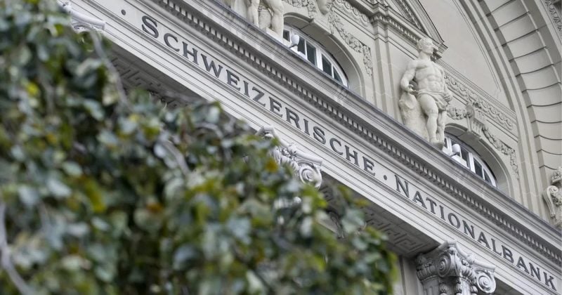 Swiss National Bank holds rates at 0%, signals willingness to sell the franc