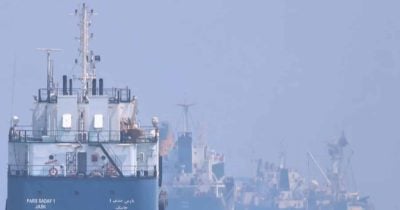 Iran offers free Strait of Hormuz passage for 60 days to ease tensions