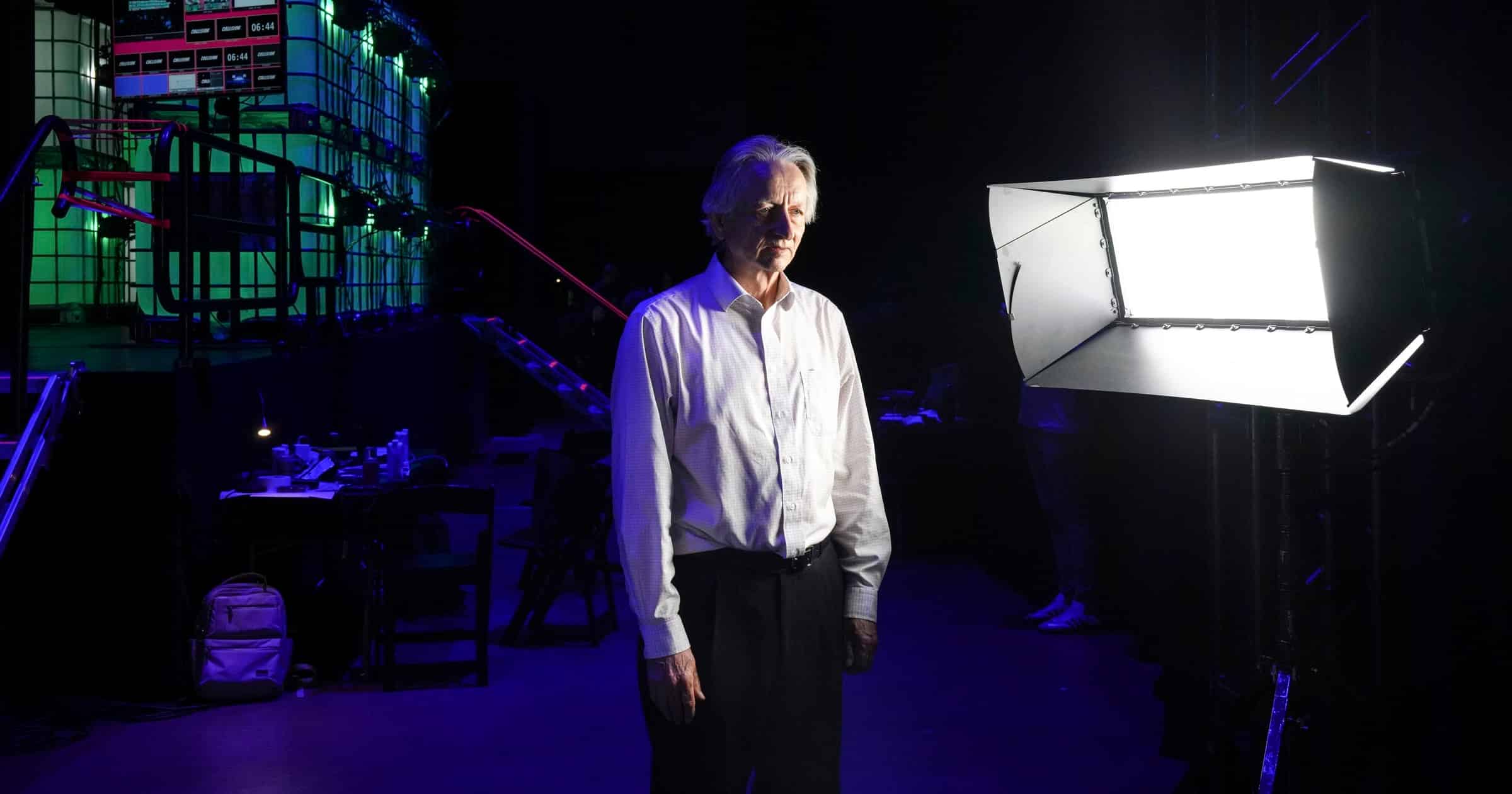 Geoffrey Hinton criticizes Musk’s xAI, warns of growing risks in AI development